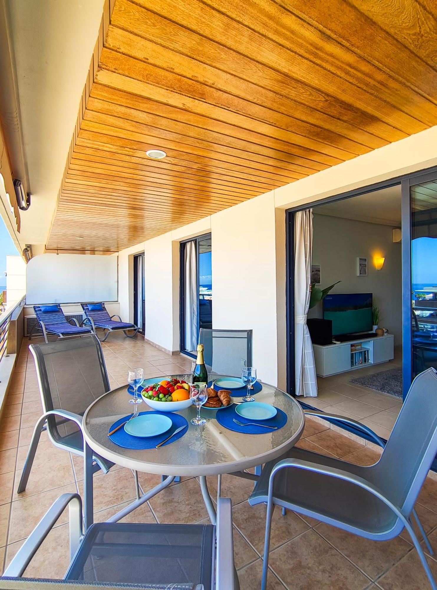 Apartment Floor Ocean View - Swimming Pool *
