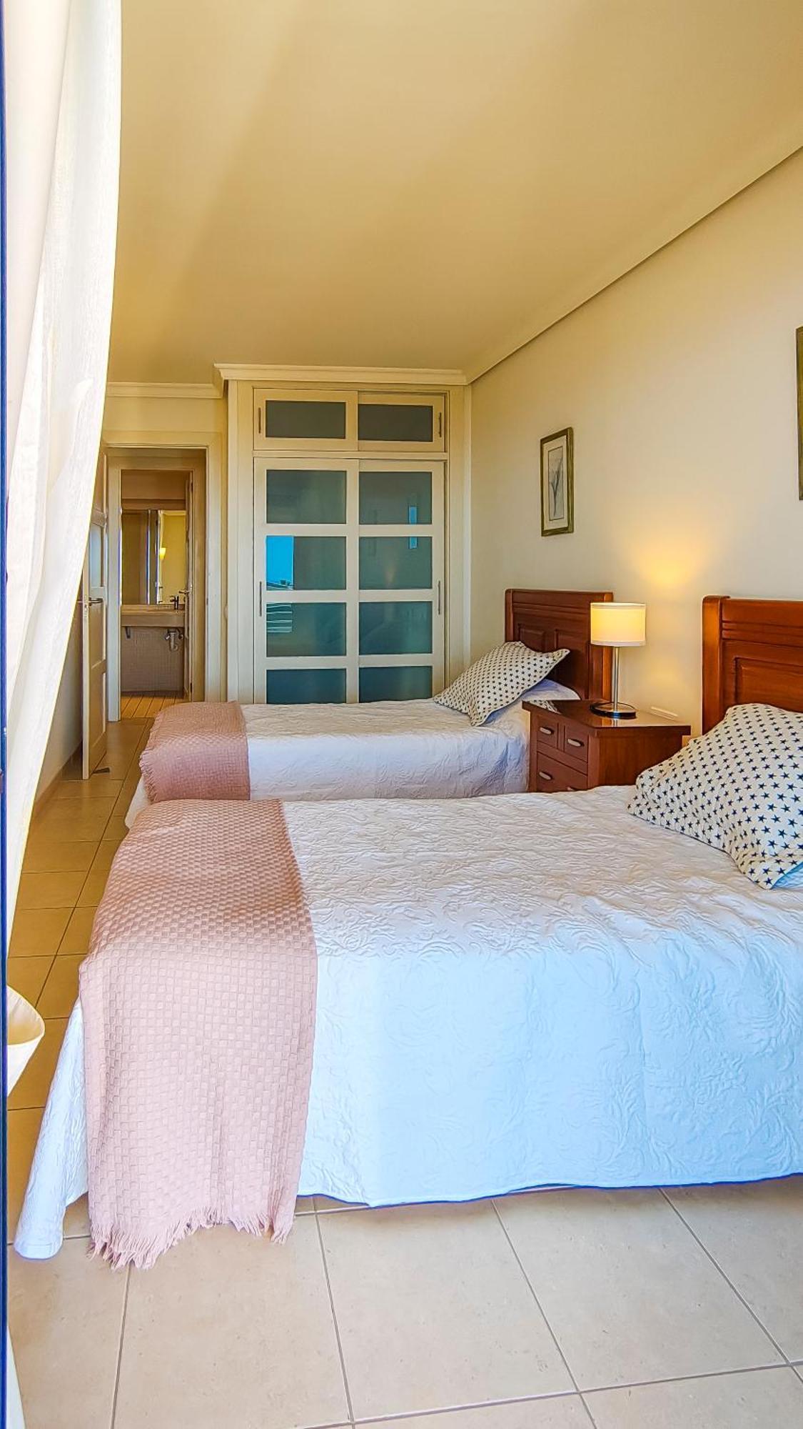 Apartment Floor Ocean View - Swimming Pool *